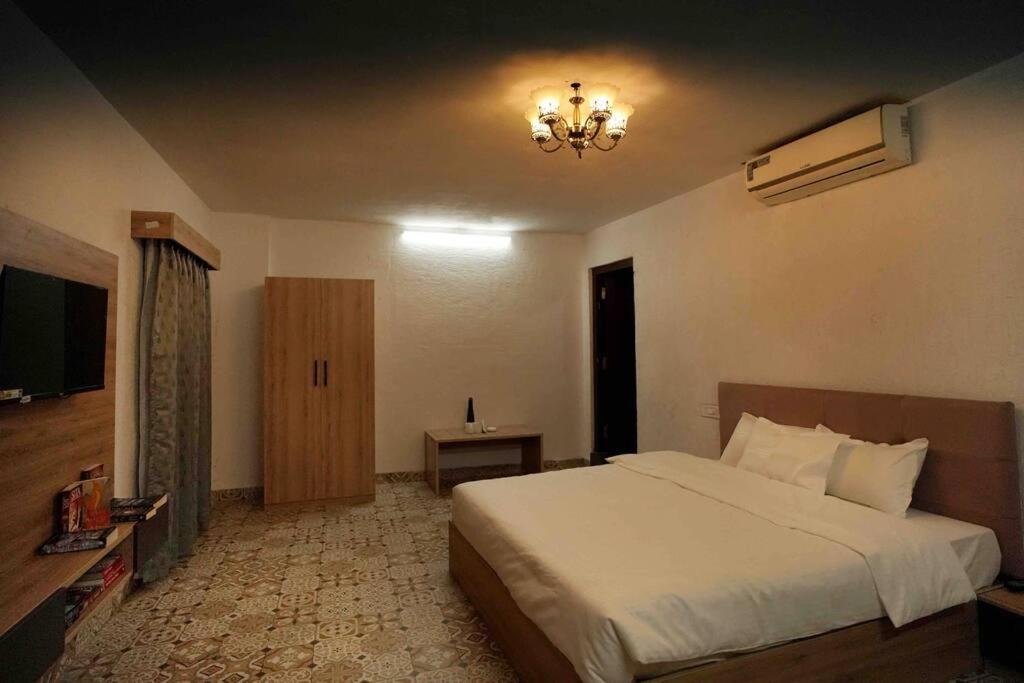 Viraaj Villa Udaipur Buitenkant foto